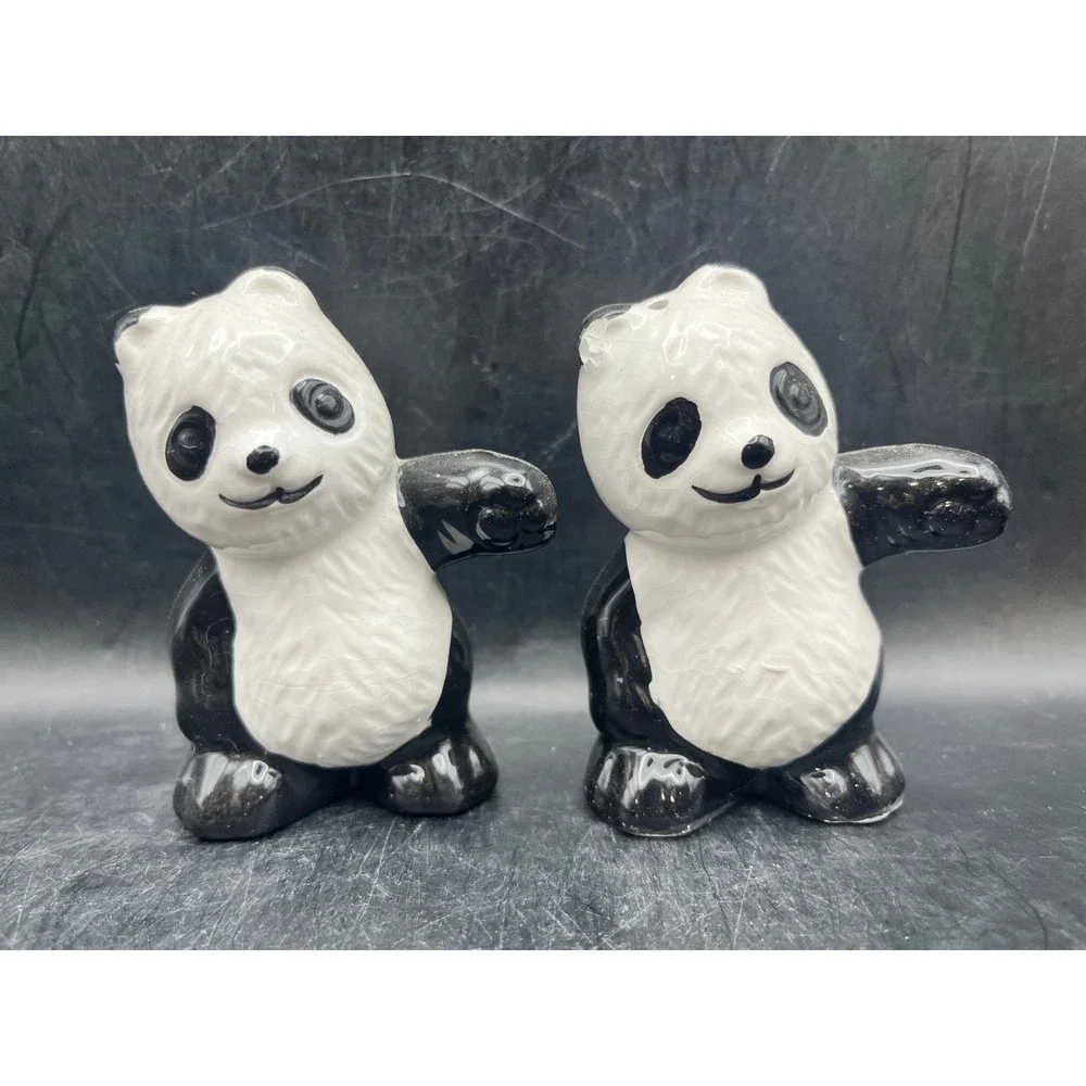 Vtg Ceramic Panda Bear Salt‎ & Pepper Shakers As Is 3.5